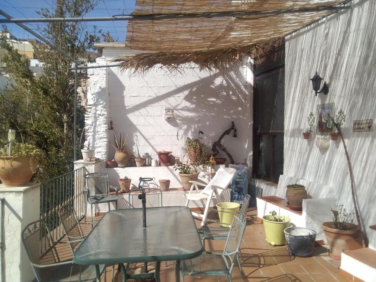 La Flecha Hostel Abrucena Esterno foto