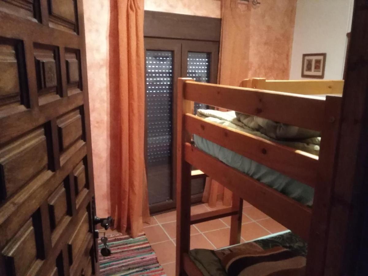 La Flecha Hostel Abrucena Esterno foto