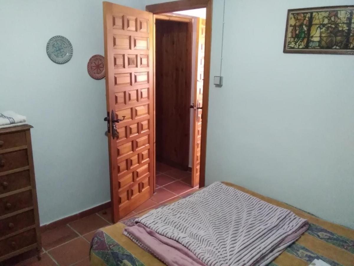 La Flecha Hostel Abrucena Esterno foto