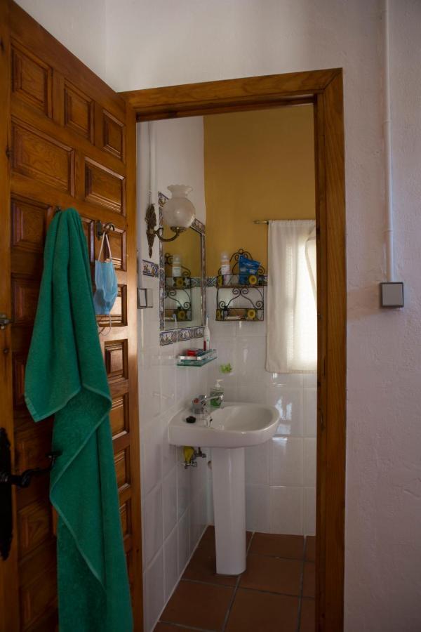 La Flecha Hostel Abrucena Esterno foto